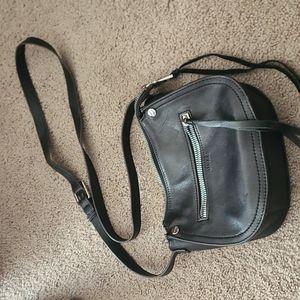 Crossbody purse